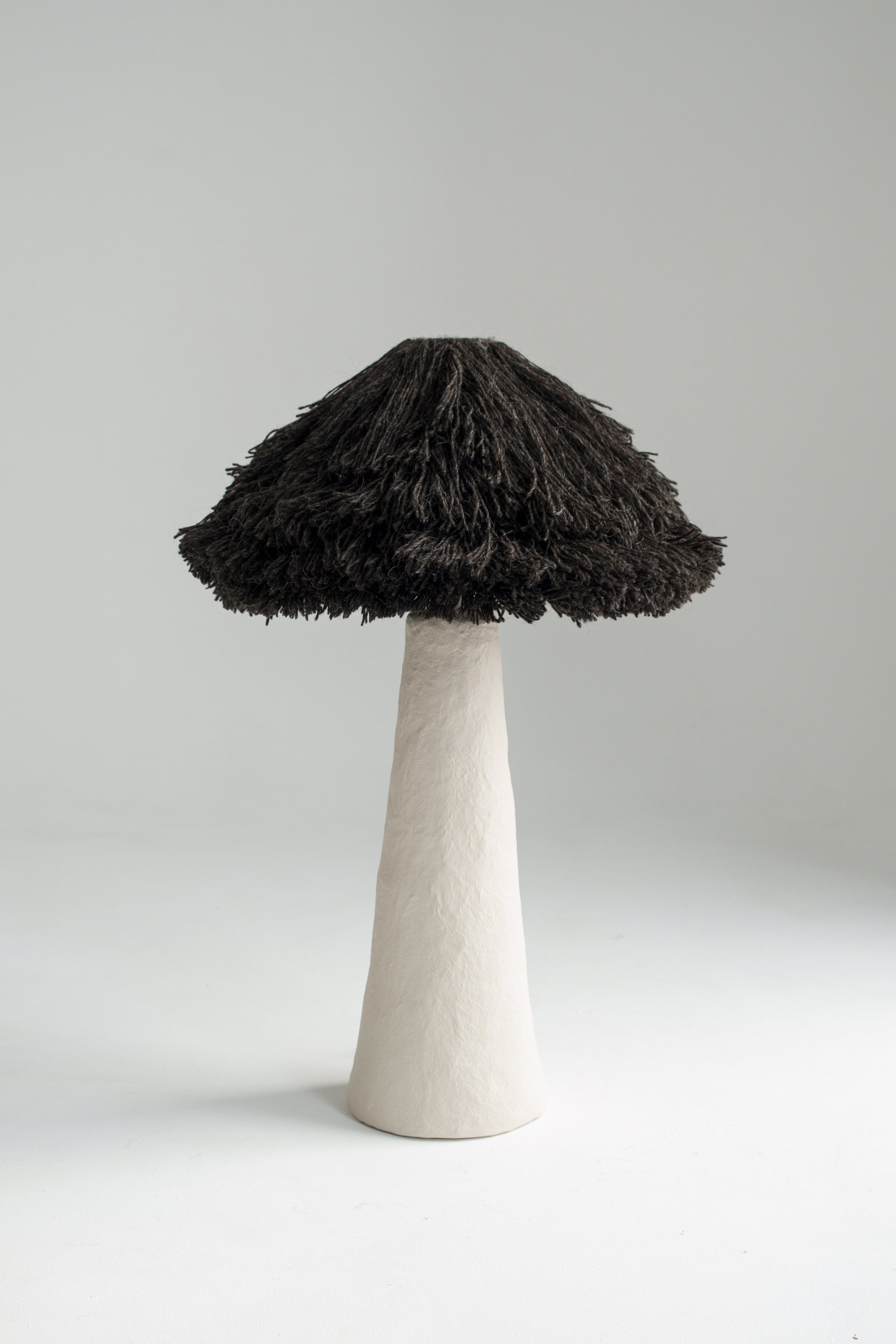 Organic Modernism in Interior Design: Where Nature Meets Contemporary Form