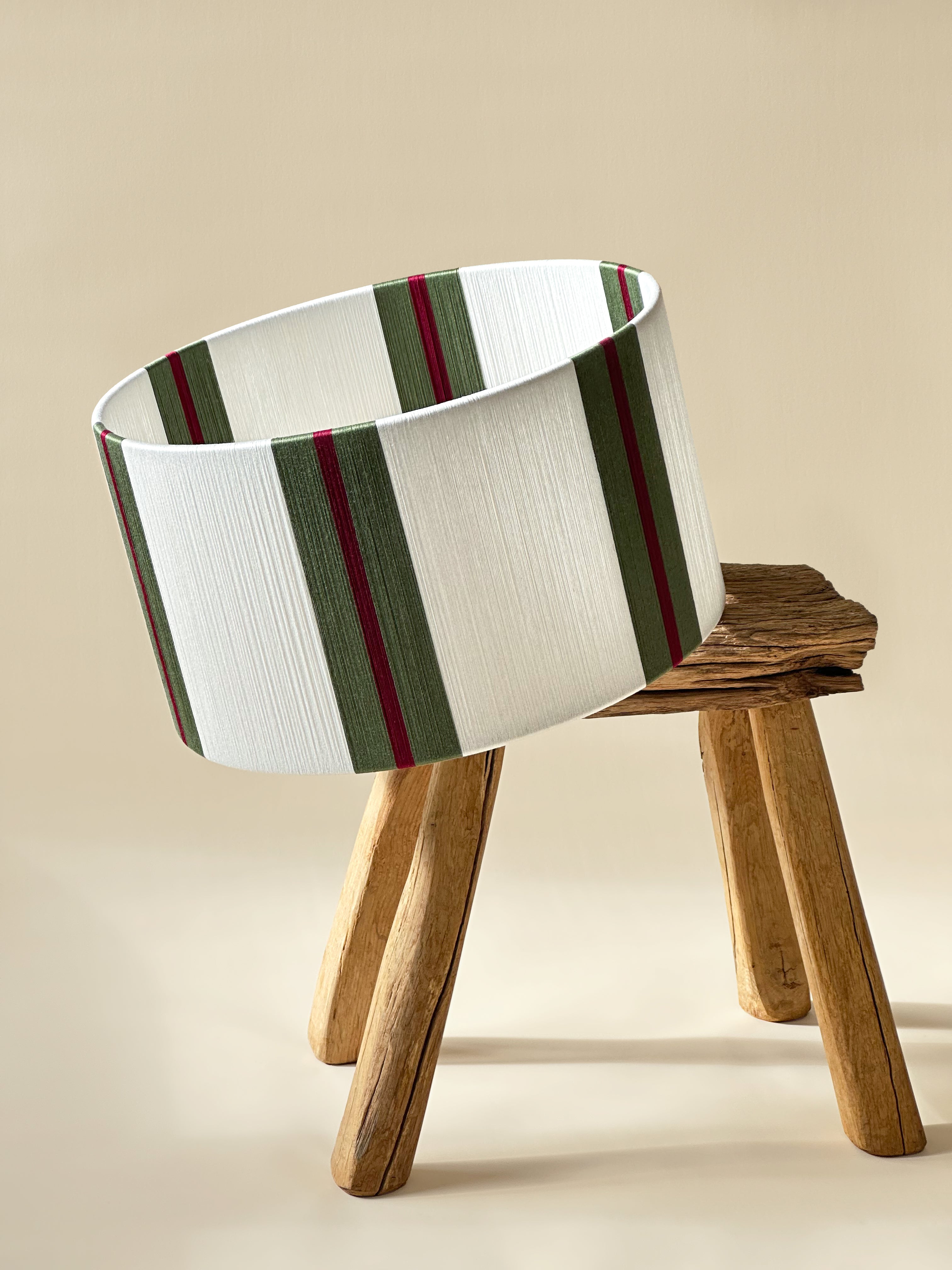 The New Warm Minimalism: Soul Inside Structure