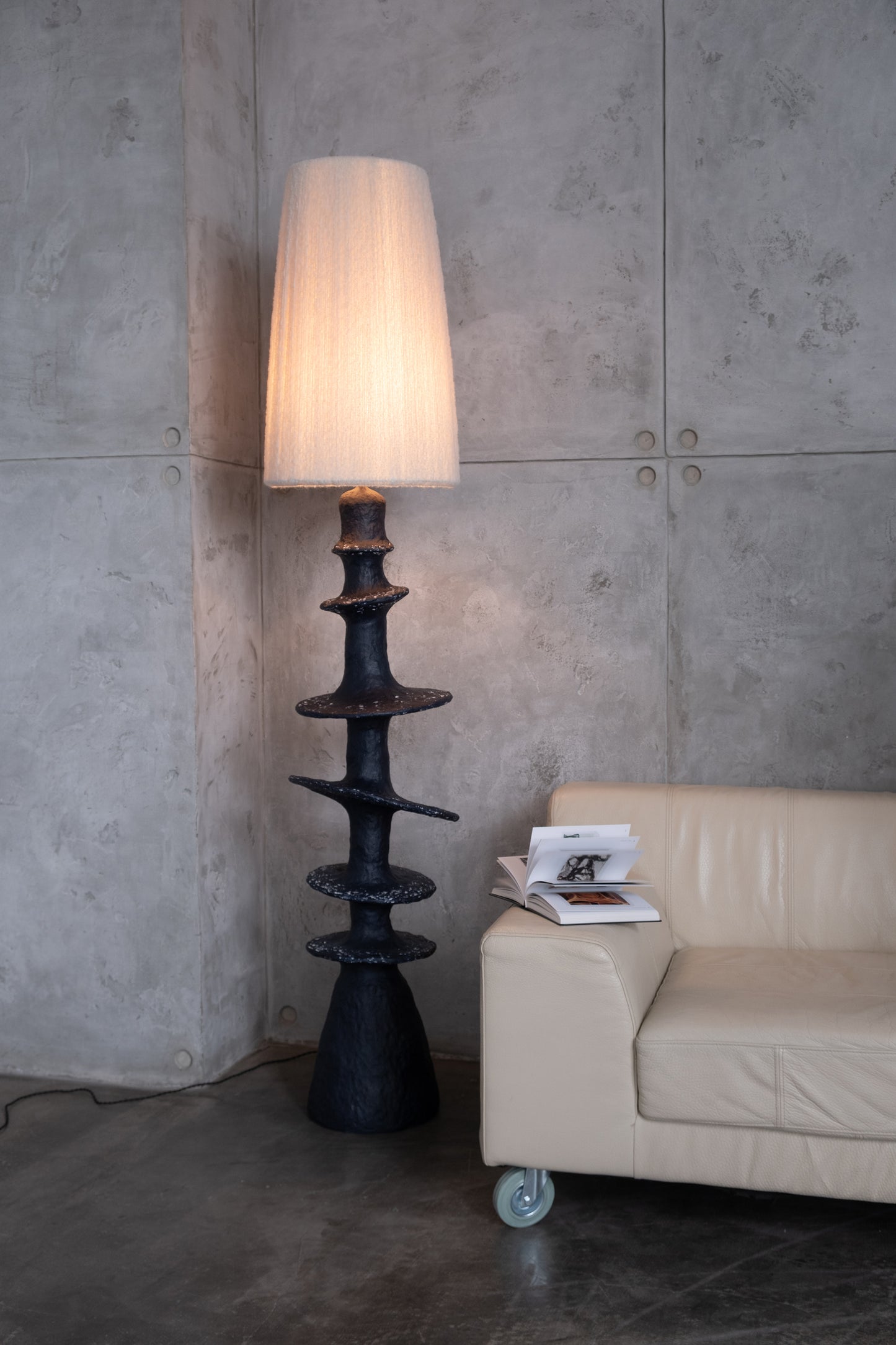Orbita Sculptural Floor Lamp
