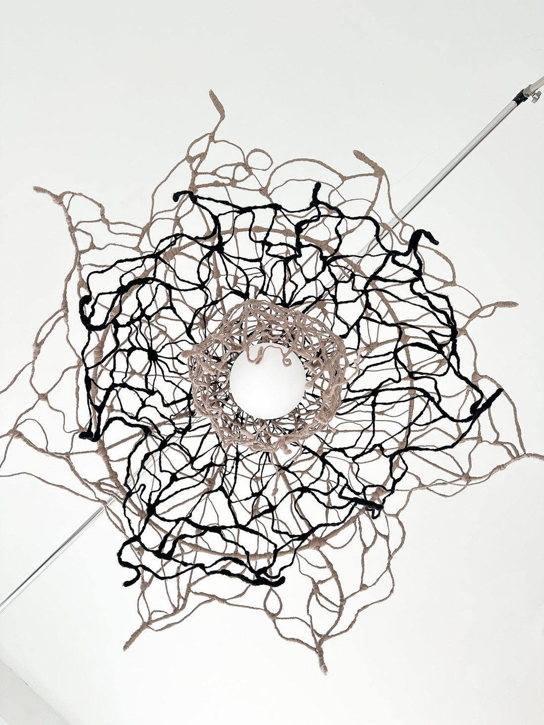 From Minimalist to Maximalist: Finding Your Perfect Chandelier