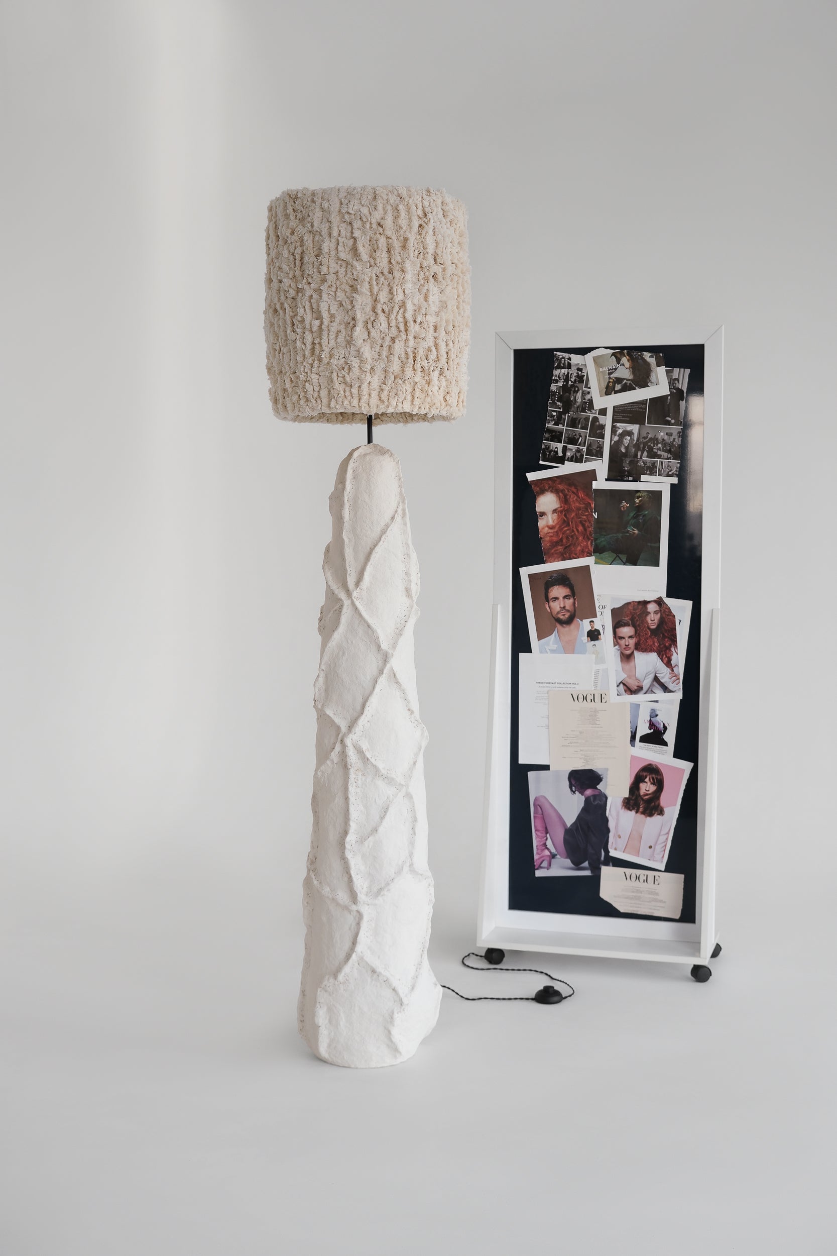 Sea Star sculptural lighting by PletoStudio