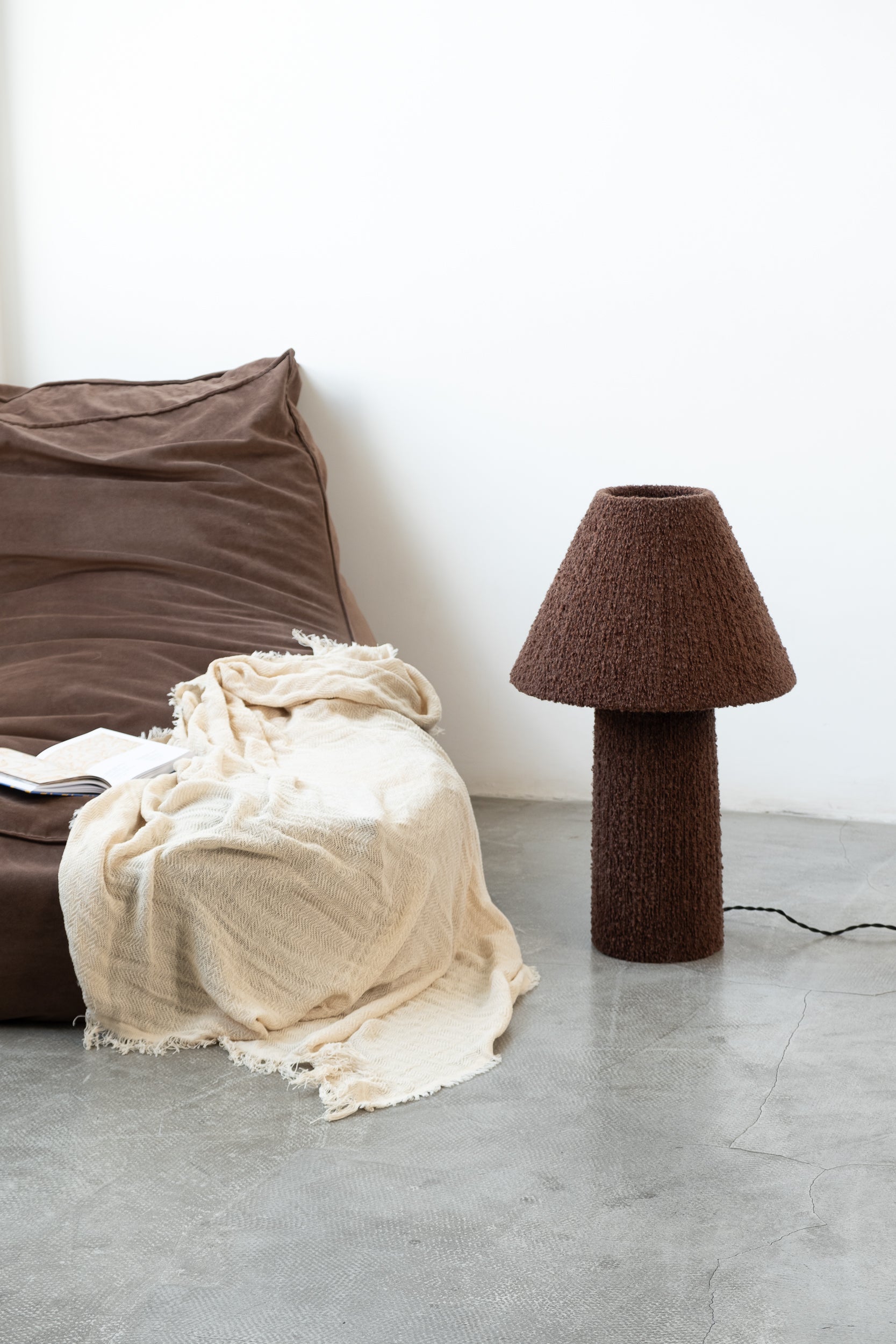 Moss sculptural lighting by PletoStudio