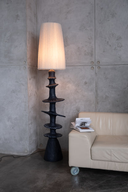 Orbita Sculptural Floor Lamp