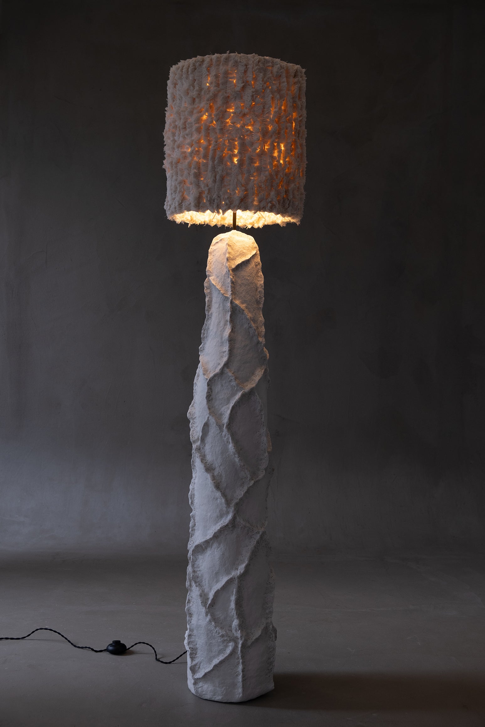 Sea Star sculptural lighting by PletoStudio