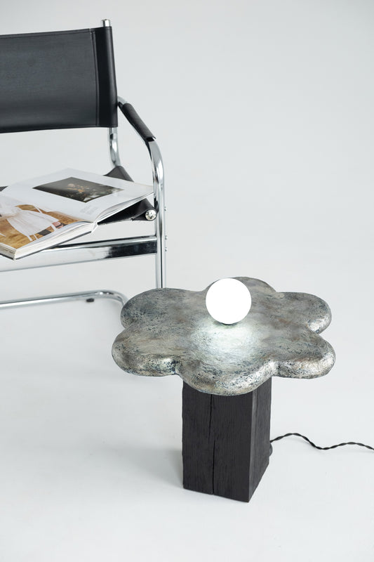 Kvit — Sculptural Coffee Table with Integrated Light