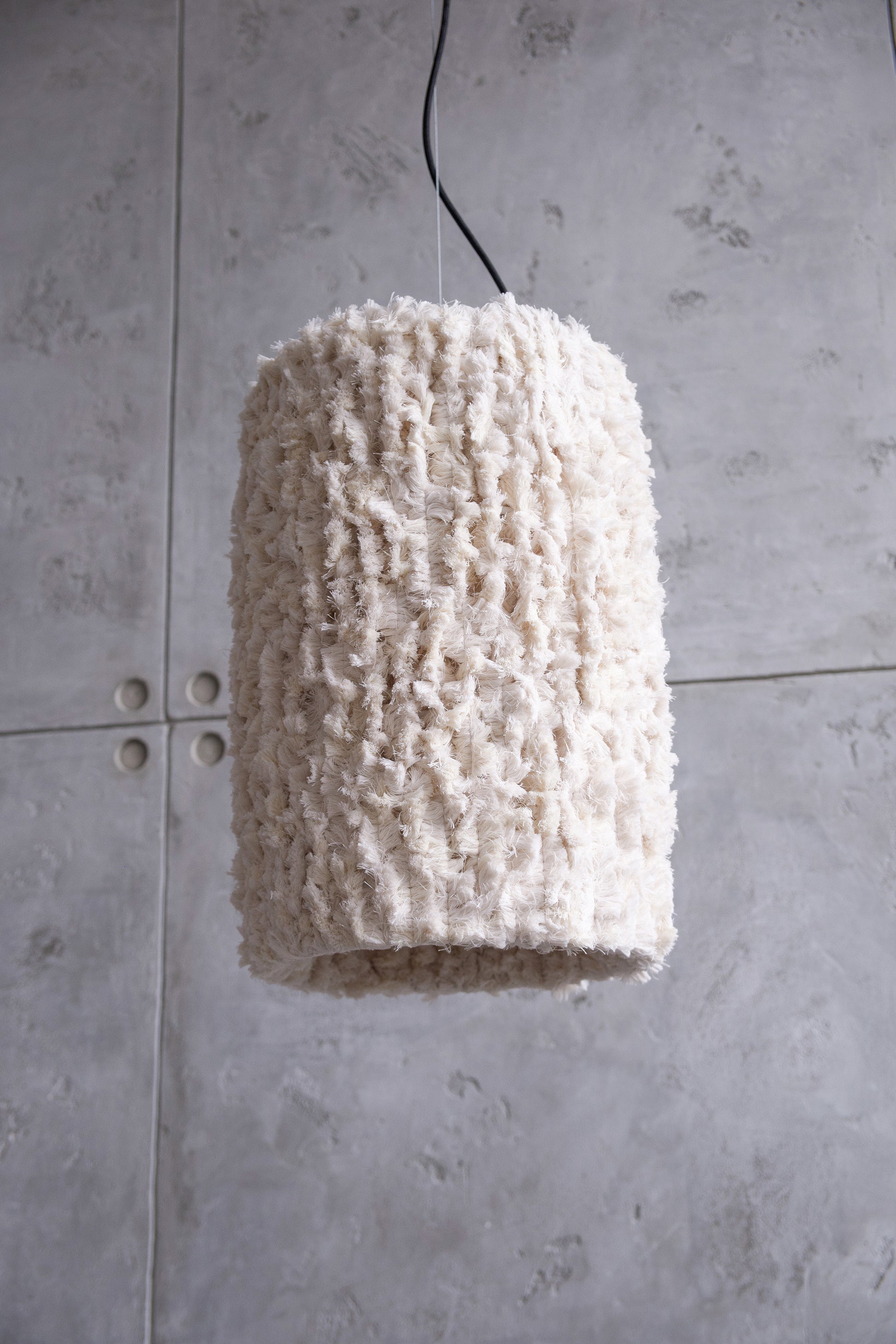 Floccus L sculptural lighting by PletoStudio